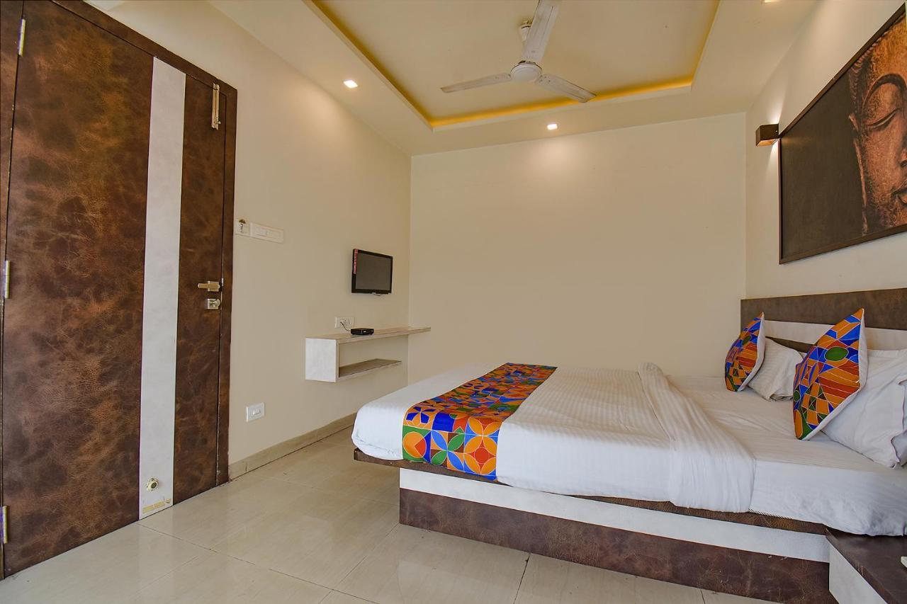 Fabhotel Royce Studio Apartments - Nr Pune International Airport ภายนอก รูปภาพ